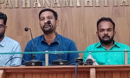 ആര്‍എസ്എസ് ബാലമന്ദിരങ്ങള്‍ ആയുധപരിശീലന കേന്ദ്രങ്ങളായി മാറുന്നു; അന്വേഷണം ആവശ്യപ്പെട്ട് ഡിവൈഎഫ്‌ഐ