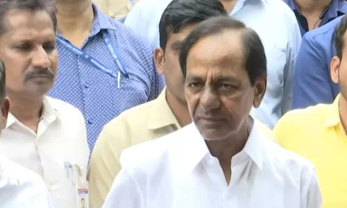 രാഷ്ട്രപതി തിരഞ്ഞെടുപ്പ്: പ്രതിപക്ഷഐക്യത്തില് വിള്ളല്; തെലങ്കാന രാഷ്ട്രസമിതി യോഗത്തില് പങ്കെടുക്കില്ല രാഷ്ട്രപതി തിരഞ്ഞെടുപ്പ്: പ്രതിപക്ഷഐക്യത്തില് വിള്ളല്; തെലങ്കാന രാഷ്ട്രസമിതി യോഗത്തില് പങ്കെടുക്കില്ല