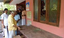 കണ്ണൂരിലും സിപിഎം ഓഫിസിനു നേരെ ആക്രമണം