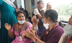 കേരള മെട്രോ ഡേയില്‍ പാട്ടും കളിയും ചിരിയുമായി കുട്ടികളും മെട്രോ ഉദ്യോഗസ്ഥരും