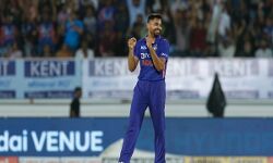 രാജ്‌കോട്ടും ഇന്ത്യയെ തുണച്ചു; പരമ്പരയില്‍ ഒപ്പത്തിനൊപ്പം; ആവേശ് ഖാന് നാല് വിക്കറ്റ്