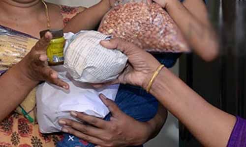 അങ്കണവാടിയില്‍ നിന്നുംലഭിച്ച പോഷകാഹാരക്കിറ്റില്‍ പുഴുക്കള്‍; ഗര്‍ഭിണിക്ക് ദേഹാസ്വാസ്ഥ്യം