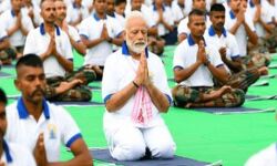 เด
เดจเตเดคเดพเดฐเดพเดทเตเดเตเดฐ เดฏเตเดเดฆเดฟเดจเด เดจเดพเดณเต: เดฐเดพเดเตเดฏเดคเตเดคเต 75 เดเตเดจเตเดฆเตเดฐเดเตเดเดณเตโ; เดฎเตเดธเตเดฐเดฟเดฒเตโ เดฎเตเดฆเดฟ, เดฎเดฑเตเดฑเต เดเตเดจเตเดฆเตเดฐเดเตเดเดณเดฟเดฒเตโ เดเตเดจเตเดฆเตเดฐ เดฎเดจเตเดคเตเดฐเดฟเดฎเดพเดฐเตโ เด
เดจเตเดคเดพเดฐเดพเดทเตเดเตเดฐ เดฏเตเดเดฆเดฟเดจเด เดจเดพเดณเต: เดฐเดพเดเตเดฏเดคเตเดคเต 75 เดเตเดจเตเดฆเตเดฐเดเตเดเดณเตโ; เดฎเตเดธเตเดฐเดฟเดฒเตโ เดฎเตเดฆเดฟ, เดฎเดฑเตเดฑเต เดเตเดจเตเดฆเตเดฐเดเตเดเดณเดฟเดฒเตโ เดเตเดจเตเดฆเตเดฐ เดฎเดจเตเดคเตเดฐเดฟเดฎเดพเดฐเตโ