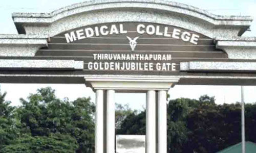 ശസ്ത്രക്രിയ വൈകി രോഗി മരിച്ചസംഭവത്തില് പഴുതടച്ച അന്വേഷണം വേണം: കെ.സുധാകരന് എംപി ശസ്ത്രക്രിയ വൈകി രോഗി മരിച്ചസംഭവത്തില് പഴുതടച്ച അന്വേഷണം വേണം: കെ.സുധാകരന് എംപി