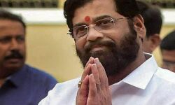 മഹാരാഷ്ട്ര ശിവസേനാ നേതാവ് ഏക്നാഥ് ഷിന്ഡെയെ പാര്ട്ടിയില്നിന്ന് പുറത്താക്കി മഹാരാഷ്ട്ര ശിവസേനാ നേതാവ് ഏക്നാഥ് ഷിന്ഡെയെ പാര്ട്ടിയില്നിന്ന് പുറത്താക്കി