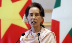 മ്യാന്‍മര്‍: സൂചിയെ വീട്ടു തടങ്കലില്‍നിന്ന് ഏകാന്ത തടവിലേക്ക് മാറ്റി