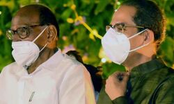 മഹാരാഷ്ട്രയിലെ രാഷ്ട്രീയ പ്രതിസന്ധി: ശരത്പവാര് ഉദ്ദവ് താക്കറെയുമായി കൂടിക്കാഴ്ച നടത്തി മഹാരാഷ്ട്രയിലെ രാഷ്ട്രീയ പ്രതിസന്ധി: ശരത്പവാര് ഉദ്ദവ് താക്കറെയുമായി കൂടിക്കാഴ്ച നടത്തി