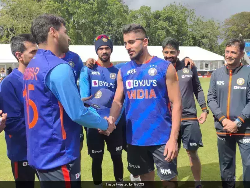 ഉമ്രാന് അരങ്ങേറ്റം; അയര്‍ലന്റിനെതിരേ ഇന്ത്യ ബൗളിങ് തിരഞ്ഞെടുത്തു