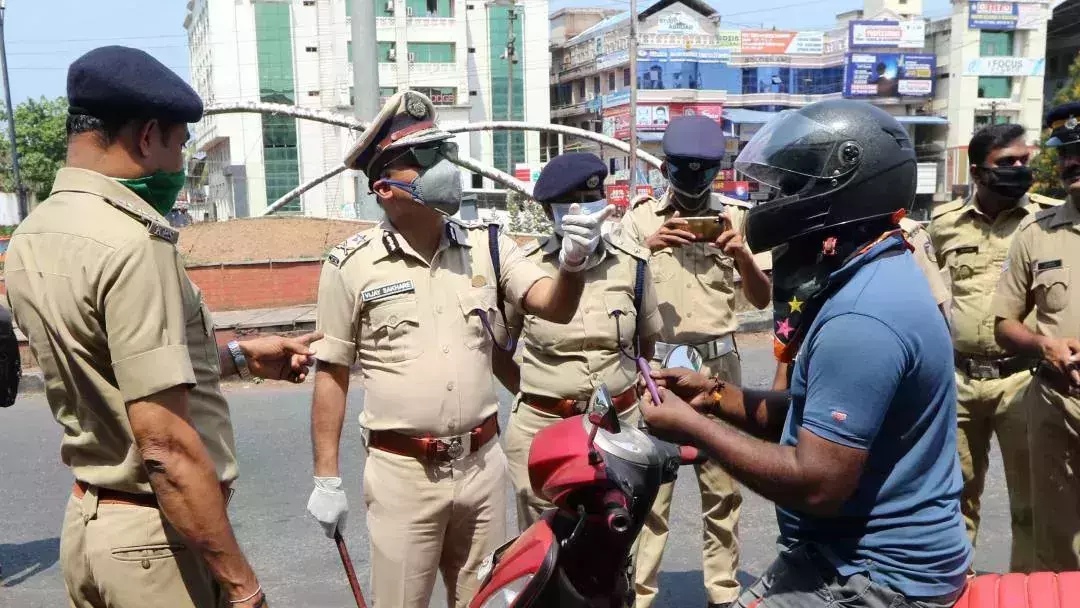 സംസ്ഥാനത്ത് വീണ്ടും മാസ്‌ക് നിര്‍ബന്ധമാക്കി