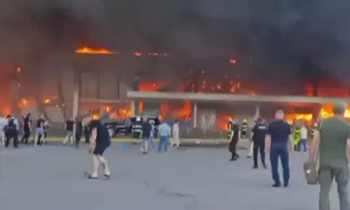 യുക്രെയ്ന്‍ ഷോപ്പിങ് മാളില് റഷ്യന്‍ മിസൈല്‍ ആക്രമണം; 16 മരണം