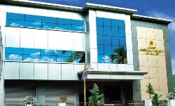 100 കോടി രൂപയുടെ ക്രമക്കേട് കണ്ടെത്തിയ കണ്ടല ബാങ്കില് വിജിലൻസ് പരിശോധന 100 കോടി രൂപയുടെ ക്രമക്കേട് കണ്ടെത്തിയ കണ്ടല ബാങ്കില് വിജിലൻസ് പരിശോധന