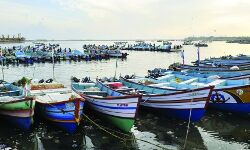 നൂറ് കടന്ന് മണ്ണെണ്ണ വില; മത്സ്യബന്ധനമേഖല കടുത്ത പ്രതിസന്ധിയില്‍