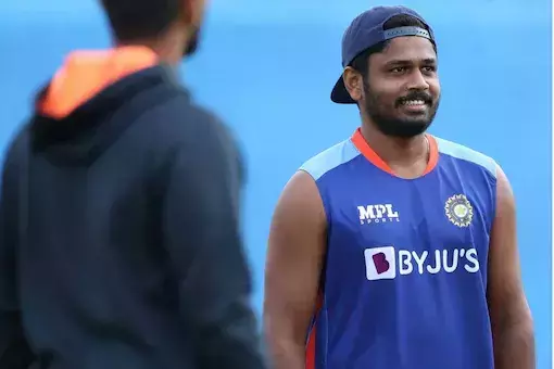 ഇംഗ്ലണ്ടിനെതിരായ ട്വന്റി-20; സഞ്ജു പുറത്തായേക്കും ഇംഗ്ലണ്ടിനെതിരായ ട്വന്റി-20; സഞ്ജു പുറത്തായേക്കും
