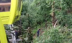 റോപ്പ് വേ തകാരാറിലായി; ബിജെപി എംഎല്എ ഉള്പ്പടെ 60 പേര് എയറിലായി റോപ്പ് വേ തകാരാറിലായി; ബിജെപി എംഎല്എ ഉള്പ്പടെ 60 പേര് എയറിലായി