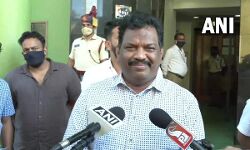 ഗോവ കോണ്ഗ്രസില് വന് പ്രതിസന്ധി; മൈക്കല് ലോബോയെ പ്രതിപക്ഷനേതാവ് സ്ഥാനത്തുനിന്നും നീക്കി ഗോവ കോണ്ഗ്രസില് വന് പ്രതിസന്ധി; മൈക്കല് ലോബോയെ പ്രതിപക്ഷനേതാവ് സ്ഥാനത്തുനിന്നും നീക്കി