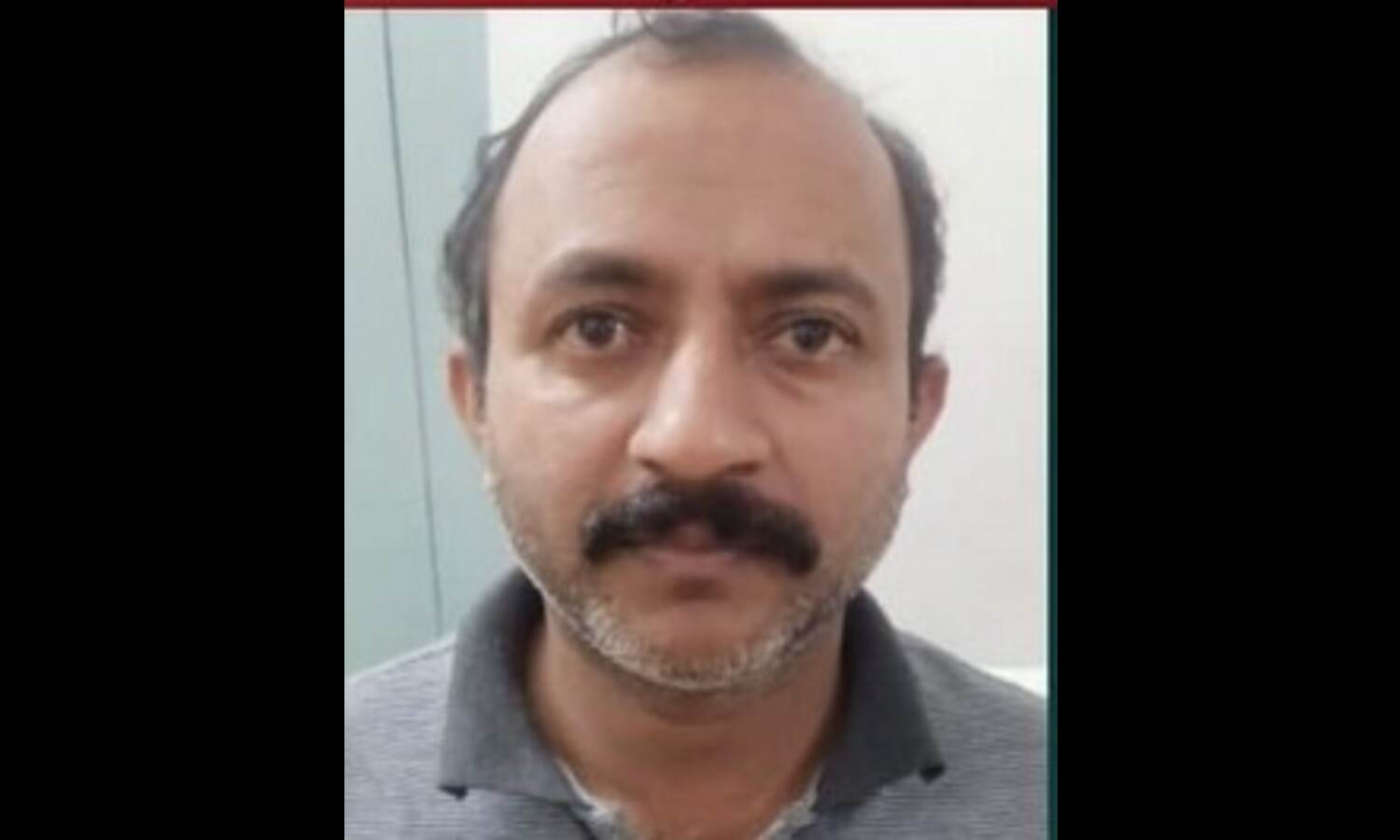 ഓട്ടോറിക്ഷയില് മദ്യം കടത്തിയ യുവാവ് അറസ്റ്റില്; 21 കുപ്പി വിദേശമദ്യം പിടികൂടി ഓട്ടോറിക്ഷയില് മദ്യം കടത്തിയ യുവാവ് അറസ്റ്റില്; 21 കുപ്പി വിദേശമദ്യം പിടികൂടി