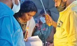 ബണ്ട് റോഡ് കയ്യേറിയെന്ന് ആരോപണം: മാള പുളിപ്പറമ്പില് ജില്ലാ കളക്ടര് സ്ഥലം സന്ദര്ശനം നടത്തി ബണ്ട് റോഡ് കയ്യേറിയെന്ന് ആരോപണം: മാള പുളിപ്പറമ്പില് ജില്ലാ കളക്ടര് സ്ഥലം സന്ദര്ശനം നടത്തി