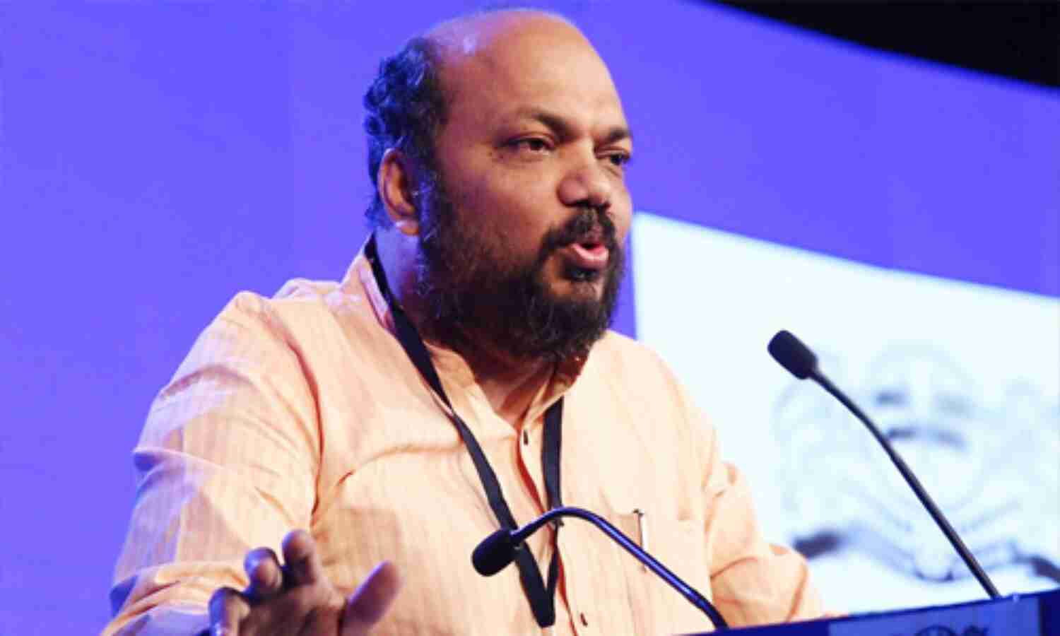 പ്രതിപക്ഷനേതാവിന്റെ വാദം അസംബന്ധം, ഹിന്ദു ഐക്യവേദി നേതാവ് വീട്ടില് വന്നിട്ടില്ല; തെളിയിക്കാന് വെല്ലുവിളിച്ച് മന്ത്രി പി രാജീവ് പ്രതിപക്ഷനേതാവിന്റെ വാദം അസംബന്ധം, ഹിന്ദു ഐക്യവേദി നേതാവ് വീട്ടില് വന്നിട്ടില്ല; തെളിയിക്കാന് വെല്ലുവിളിച്ച് മന്ത്രി പി രാജീവ്