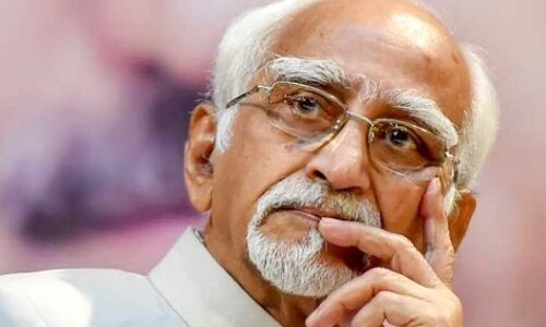ചാരവൃത്തി: പാക് മാധ്യമ പ്രവര്‍ത്തകന്റെ അവകാശവാദങ്ങള്‍ നിഷേധിച്ച് ഹാമിദ് അന്‍സാരി