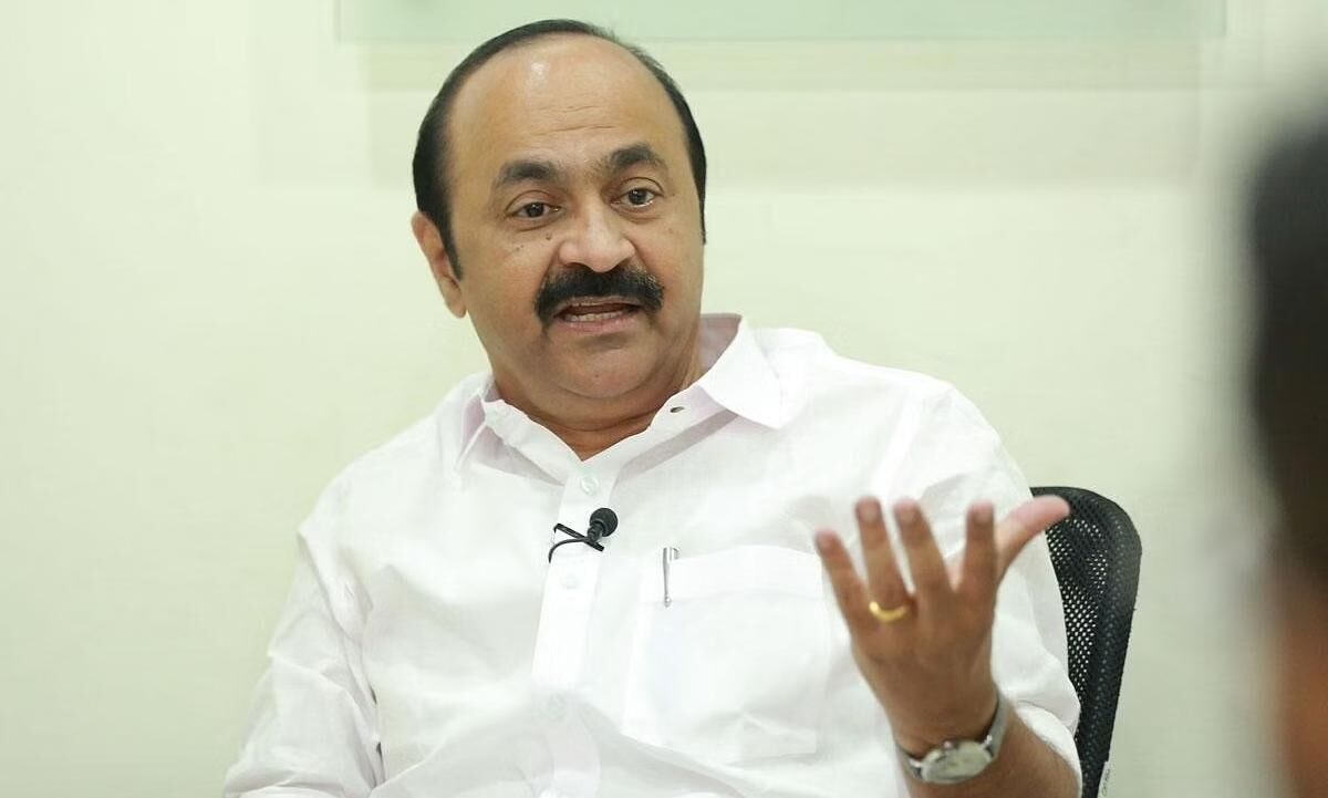 മണി മാപ്പ് പറയണം, വാക്കുകള് ക്രൂരവും നിന്ദ്യവും: വിഡി സതീശൻ മണി മാപ്പ് പറയണം, വാക്കുകള് ക്രൂരവും നിന്ദ്യവും: വിഡി സതീശൻ