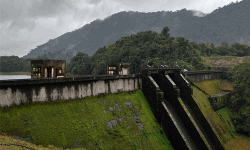 കക്കയം ഡാമിന്റെ ഒരു ഷട്ടര്‍ 45 സെന്റീമീറ്റര്‍ ആയി ഉയര്‍ത്തും