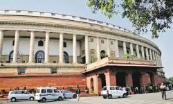 പാര്ലമെന്റില് പ്ലക്കാര്ഡ് ഉയര്ത്തി പ്രതിഷേധിക്കുന്നതിനും വിലക്ക് പാര്ലമെന്റില് പ്ലക്കാര്ഡ് ഉയര്ത്തി പ്രതിഷേധിക്കുന്നതിനും വിലക്ക്