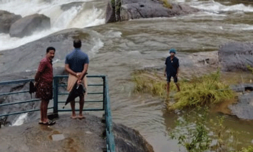 ശ്രീനാരായണ വെള്ളച്ചാട്ടത്തില്‍ യുവാവിന്റെ മൃതദേഹം