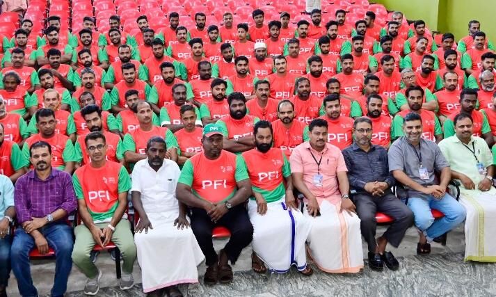 മലപ്പുറം ജില്ലയിലും പോപുലർ ഫ്രണ്ട് ഓഫ് ഇന്ത്യ ആര് ആന്റ് ആര് ടീം നിലവിൽ വന്നു മലപ്പുറം ജില്ലയിലും പോപുലർ ഫ്രണ്ട് ഓഫ് ഇന്ത്യ ആര് ആന്റ് ആര് ടീം നിലവിൽ വന്നു