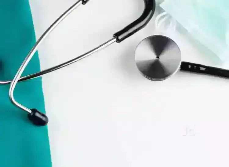 കുഴൂര്‍ കുടുംബാരോഗ്യ കേന്ദ്രത്തില്‍ കുട്ടികള്‍ക്ക് കളിക്കാനും ചിത്രങ്ങള്‍ ആസ്വദിക്കാനും പാര്‍ക്ക് ഒരുങ്ങുന്നു