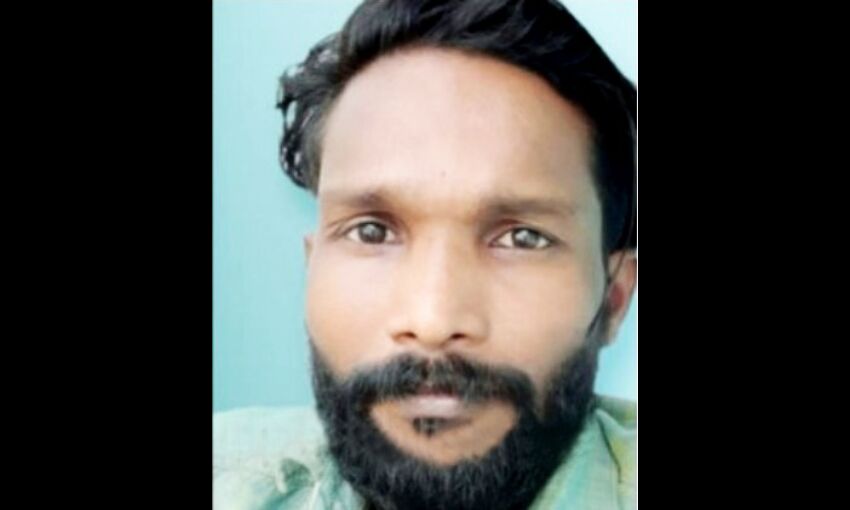 കൊയിലാണ്ടിയില്‍ മിനിലോറി മറിഞ്ഞ് ബൈക്ക് യാത്രക്കാരന്‍ മരിച്ചു