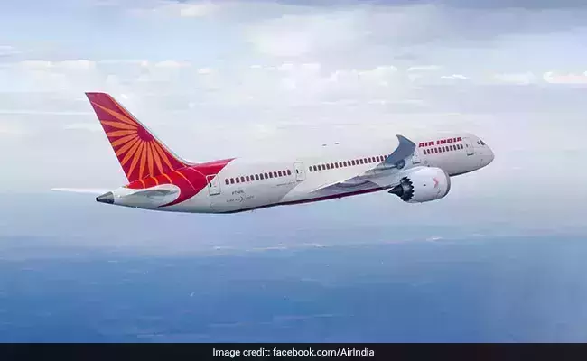 സാങ്കേതികപ്രശ്നം: ദുബയ്-കൊച്ചി എയര് ഇന്ത്യാ വിമാനം അടിയന്തിര ലാന്ഡിങ് നടത്തി സാങ്കേതികപ്രശ്നം: ദുബയ്-കൊച്ചി എയര് ഇന്ത്യാ വിമാനം അടിയന്തിര ലാന്ഡിങ് നടത്തി