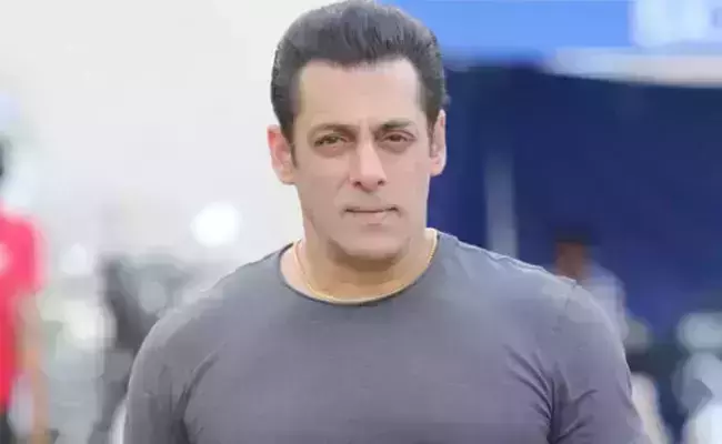 വധഭീഷണി: സല്‍മാന്‍ഖാന്‍ തോക്ക്‌ലൈസന്‍സിന് അപേക്ഷ നല്‍കി