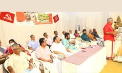 ബിജെപി സര്‍ക്കാരിന്റെ ആദിവാസി, സ്ത്രീ, ന്യൂനപക്ഷ വിരുദ്ധത ദ്രൗപദി മുര്‍മുവിന്റെ മഹത്വംപറഞ്ഞ് കഴുകിക്കളയാനാവില്ലെന്ന് ബിനോയ് വിശ്വം എംപി