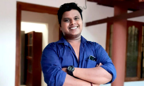 സിപിഎം-ആർഎസ്എസ് സംഘർഷം; ആർഎസ്എസ് പ്രവർത്തകൻ കുഴഞ്ഞുവീണ് മരിച്ചു സിപിഎം-ആർഎസ്എസ് സംഘർഷം; ആർഎസ്എസ് പ്രവർത്തകൻ കുഴഞ്ഞുവീണ് മരിച്ചു