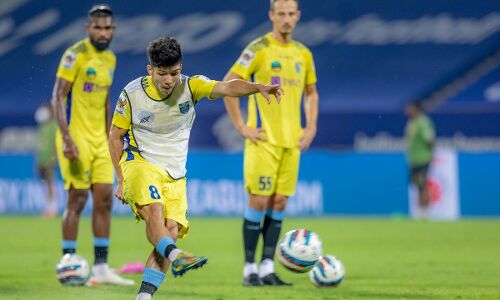 നെക്‌സ്റ്റ് ജെന്‍ കപ്പ്; കേരളാ ബ്ലാസ്റ്റേഴ്‌സിന് പരാജയം; അഭിമാനമായി ബെംഗളൂരു