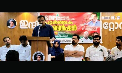 ജനങ്ങളുടെ പ്രശ്‌നങ്ങളെക്കുറിച്ച് സംസാരിക്കാന്‍ ആര്‍ജവമുള്ള രാഷ്ട്രീയപ്പാര്‍ട്ടികള്‍ പാര്‍ലമെന്റിലില്ല: പി ആര്‍ സിയാദ്