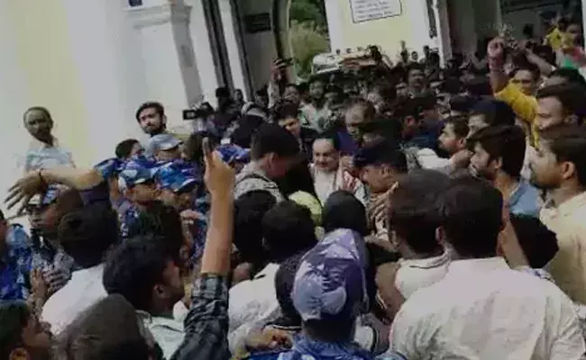 ജെപി നദ്ദ തിരിച്ചുപോവുക; പട്‌ന കോളജില്‍ ബിജെപി അധ്യക്ഷന്‍ ജെപി നദ്ദക്കെതിരേ പ്രതിഷേധം