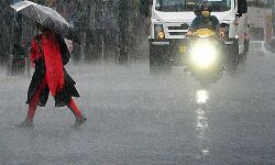 ചക്രവാതച്ചുഴി, കേരളത്തില്‍ ഇന്നും കനത്ത മഴ;  ഏഴു ജില്ലകളില്‍ യെല്ലോ അലര്‍ട്ട്