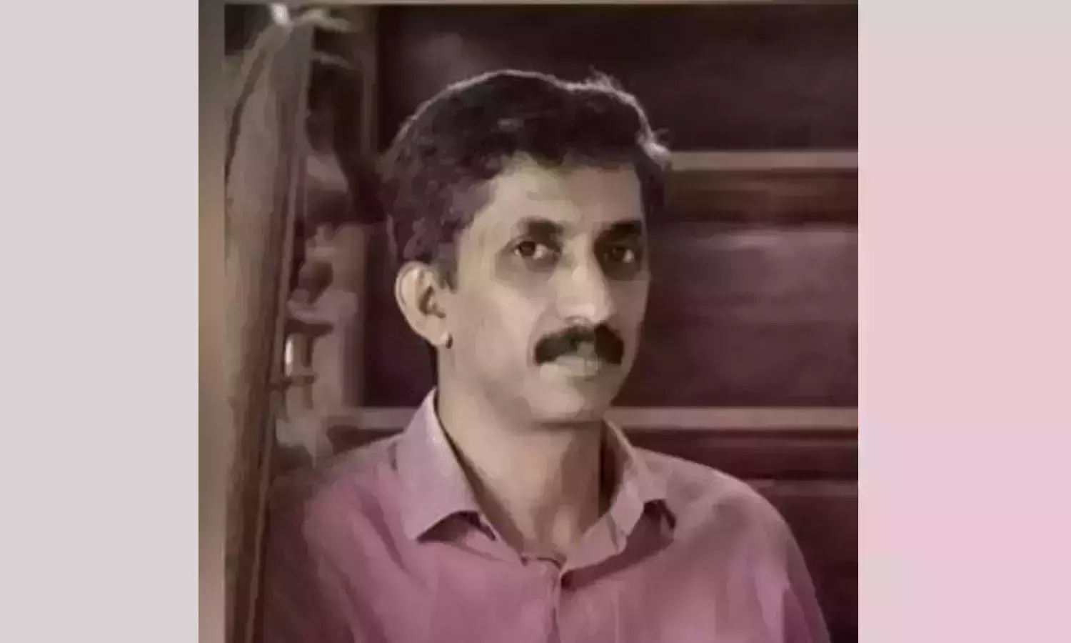വിദ്യാര്ഥിനികളെ പീഡിപ്പിക്കാന് ശ്രമം; ചിത്രകലാ അധ്യാപകന് അറസ്റ്റില് വിദ്യാര്ഥിനികളെ പീഡിപ്പിക്കാന് ശ്രമം; ചിത്രകലാ അധ്യാപകന് അറസ്റ്റില്