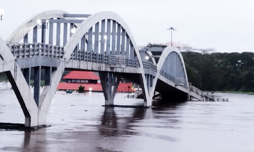 തീവ്രമഴ: എറണാകുളം ജില്ലയില്‍ സുരക്ഷാ മുന്‍കരുതല്‍ കൂടുതല്‍ ശക്തമാക്കും; ദുരിതാശ്വാസ ക്യാംപുകള്‍ തുറുന്നു,എന്‍ഡിആര്‍എഫ് സേന എത്തി