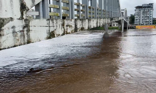 മഴക്കെടുതി: എറണാകുളം ജില്ലയില്‍ 11 ദുരിതാശ്വാസ ക്യാംപുകള്‍ തുറന്നു;158 കുടുംബങ്ങളെ ക്യാംപുകളിലേക്ക് മാറ്റി