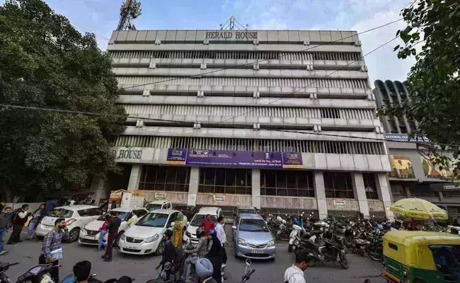 നാഷണല്‍ ഹെറാള്‍ഡ് ഓഫിസുകളില്‍ ഇ ഡി പരിശോധന