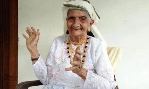 ഇംഗ്ലീഷ് മറിയുമ്മ അന്തരിച്ചു