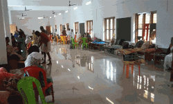 മഴ കുറഞ്ഞെങ്കിലും മാള മേഖലയിലെ ക്യാംപുകളില്‍ നിന്നും മടങ്ങാനാകാതെ കുടുംബങ്ങള്‍