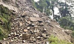 മൂന്നാറില്‍ ഉരുള്‍പൊട്ടല്‍; ആളപായമില്ല