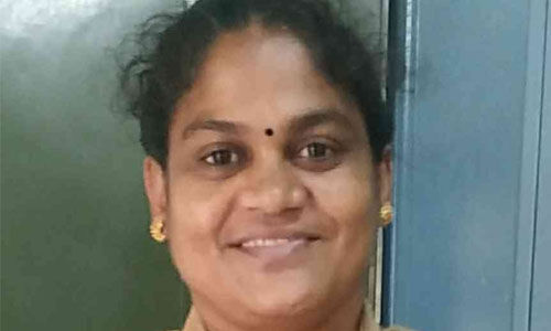 മുഖ്യമന്ത്രിയുടെ പ്രഥമ എക്സൈസ് മെഡല് പരപ്പനങ്ങാടി സിവില് എക്സൈസ് ഓഫിസര് സിന്ധു പട്ടേരി വീട്ടിലിന് മുഖ്യമന്ത്രിയുടെ പ്രഥമ എക്സൈസ് മെഡല് പരപ്പനങ്ങാടി സിവില് എക്സൈസ് ഓഫിസര് സിന്ധു പട്ടേരി വീട്ടിലിന്