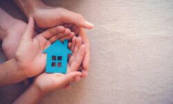 മനസോടിത്തിരി മണ്ണ് ക്യാമ്പയിനിലേക്ക് ഫെഡറല് ബാങ്ക് 1.55 ഏക്കര് ഭൂമി കൈമാറി മനസോടിത്തിരി മണ്ണ് ക്യാമ്പയിനിലേക്ക് ഫെഡറല് ബാങ്ക് 1.55 ഏക്കര് ഭൂമി കൈമാറി