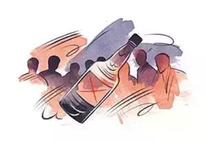 ബീഹാറില് വീണ്ടും വ്യാജമദ്യദുരന്തം: സരന് ജില്ലയില് നാല് മരണം ബീഹാറില് വീണ്ടും വ്യാജമദ്യദുരന്തം: സരന് ജില്ലയില് നാല് മരണം