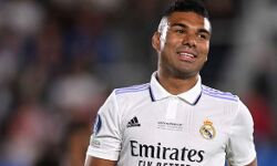 കസിമറോ മാഞ്ചസ്റ്റര്‍ യുനൈറ്റഡിലേക്ക് തന്നെ; ആന്‍സിലോട്ടി സമ്മതം മൂളി