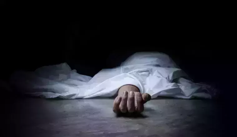 പുഴക്കടവില് മൃതദേഹം കണ്ടെത്തി പുഴക്കടവില് മൃതദേഹം കണ്ടെത്തി